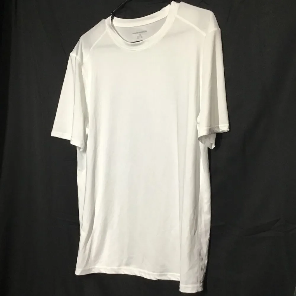 Amazon Essentials Tech Stretch Performance Tee C5 - Picture 2 of 6